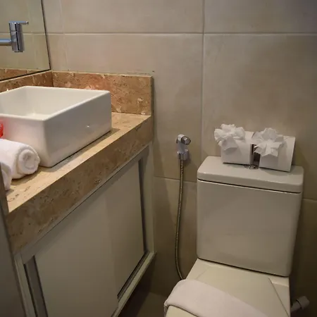 Vip Beira Mar Aparthotel 4*